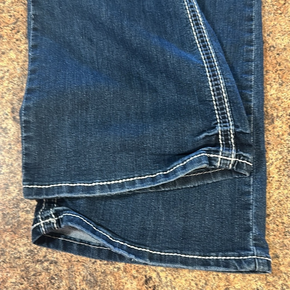 Maurices Jeans Size 13/14 Long Medium To Dark Blue Wash Fading Double Button - Picture 8 of 13